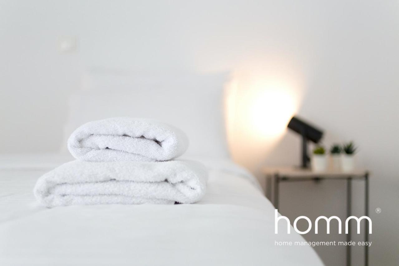 Exquisite Downtown Homm 2Bdr Evinou Str Apartment Атина Екстериор снимка